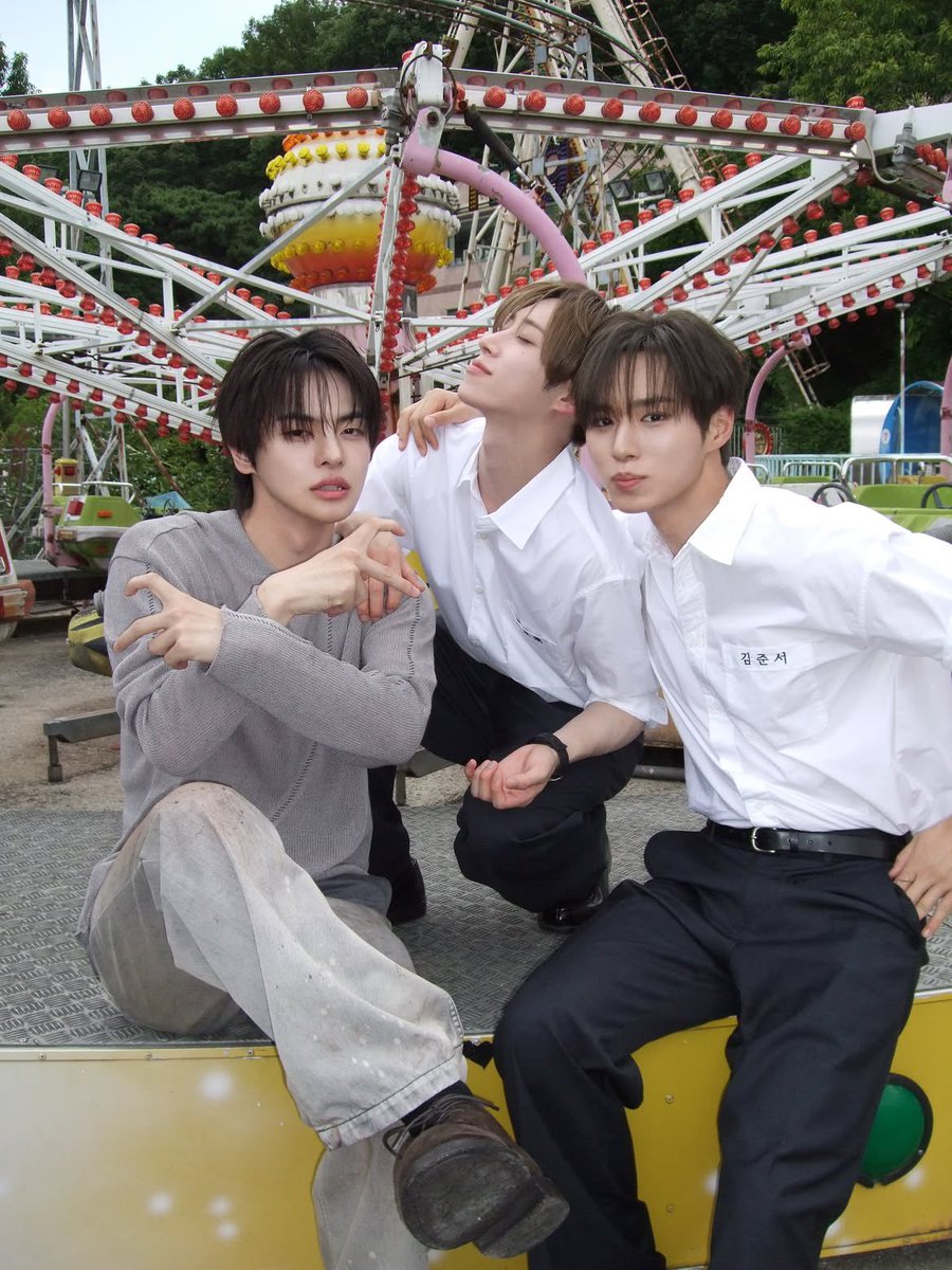 ZJH_27's tweet photo. 260805 #아르노 https://t.co/3IpCxPz41i
