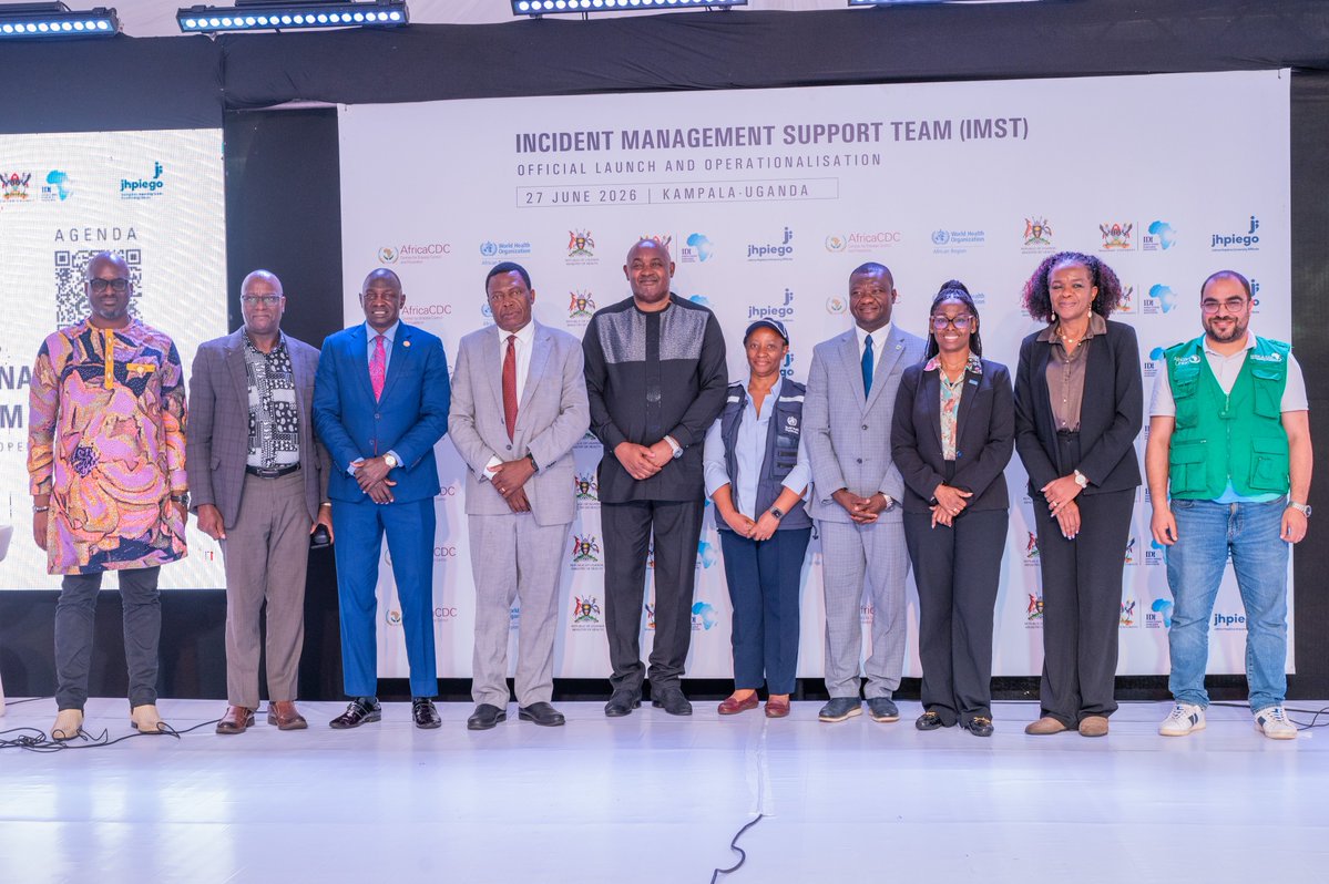 IDIMakerere's tweet photo. Uganda is officially #EbolaFree. 

Our Executive Director Dr. @akambugu shares the science, strategy, and system-wide effort behind this milestone. From rapid diagnostics to cross-border collaboration, here's what it took. 

Read the full story: https://t.co/hyjEsuqdrG https://t.co/HfsLBUktnh