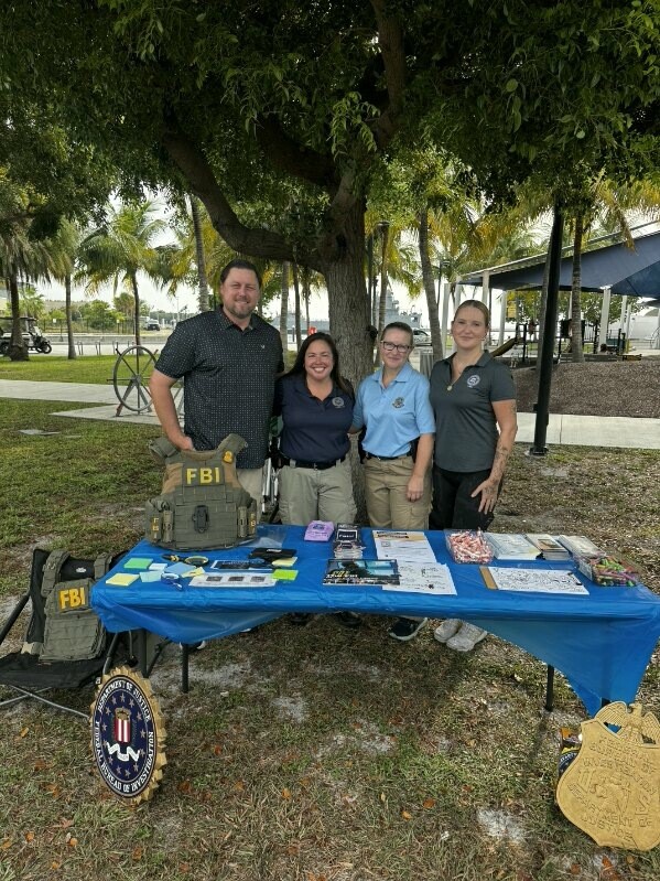 FBIMiamiFL's tweet photo. National Night Out (NNO) in Key West: Last evening, members of FBI Miami's Key West Resident Agency participated in NNO activities with other law enforcement partners. Every year, #FBI field offices across the nation join our law enforcement partners for #NationalNightOut, an event held to promote crime prevention and build stronger relationships with the communities we serve. Learn more at https://t.co/qAQ7umFyZH.