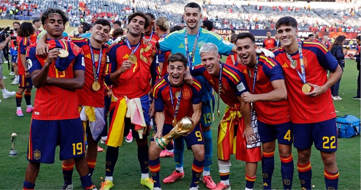 electodatos's tweet photo. ‼️🌷SUMAR registra en el 🏛️Congreso su propuesta de 🚫no compartir el ⚽️Mundial de 2030 con 🇲🇦 Marruecos: "El futbol no puede servir para blanquearlo todo". https://t.co/O57hqn8jsZ