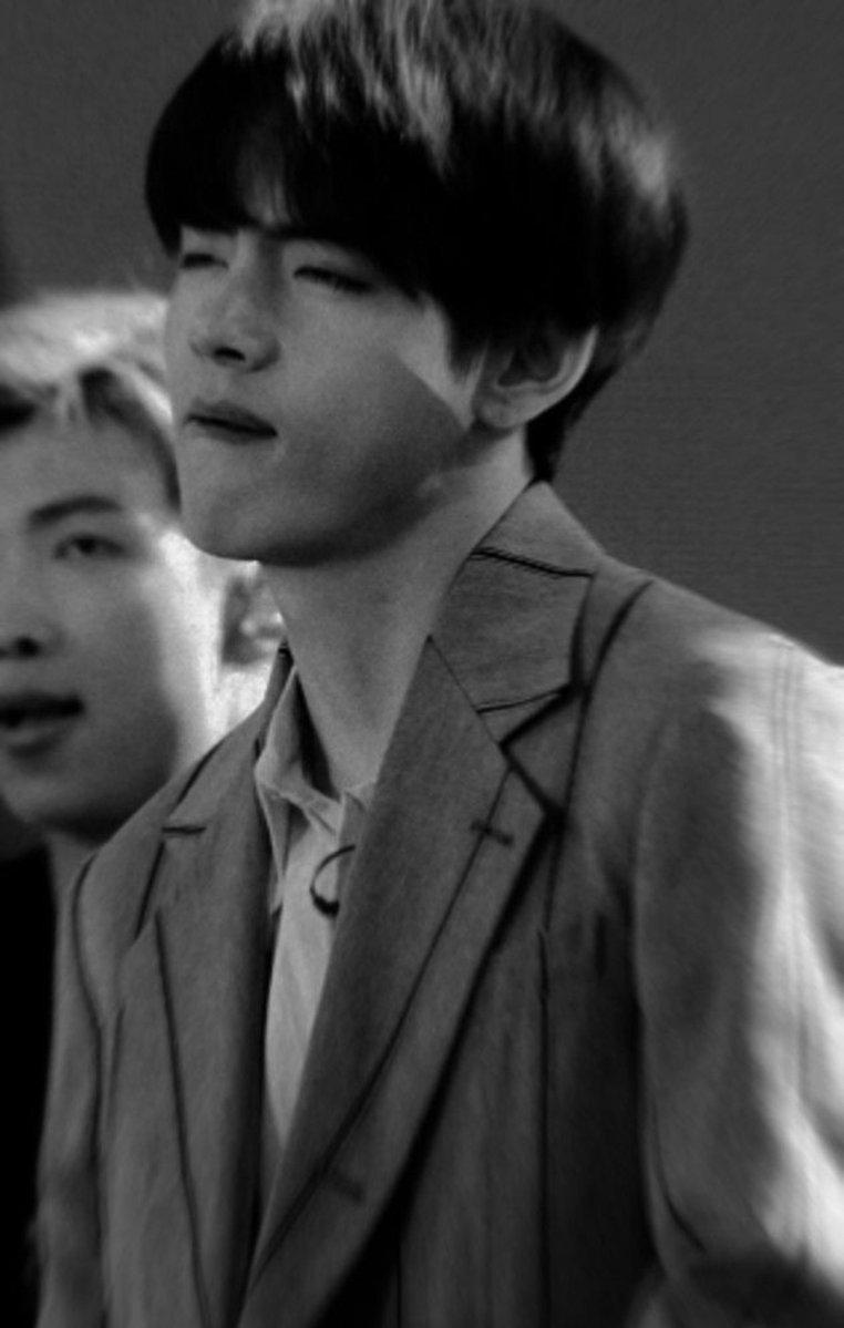 BTS_TAEGB's tweet photo. "My pain is mine"

I will never trade it for sympathy or empty words. My heart will always choose truth over comfort.

I don't need people to feel sorry for me. I only believe in loyalty.

A friend is not someone who is only there for laughter and easy https://t.co/yAmKNMhXCJ