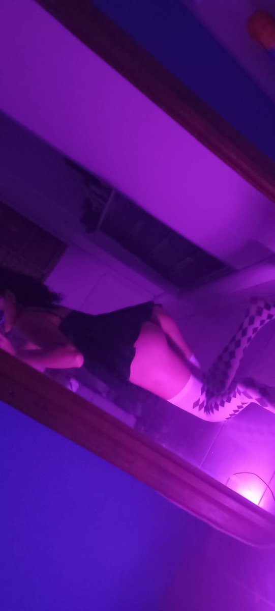 _Dark_Couple_'s tweet photo. Bom dia com a Raba mais gostosa do Twitter 😈 https://t.co/ROdyGJZWdr