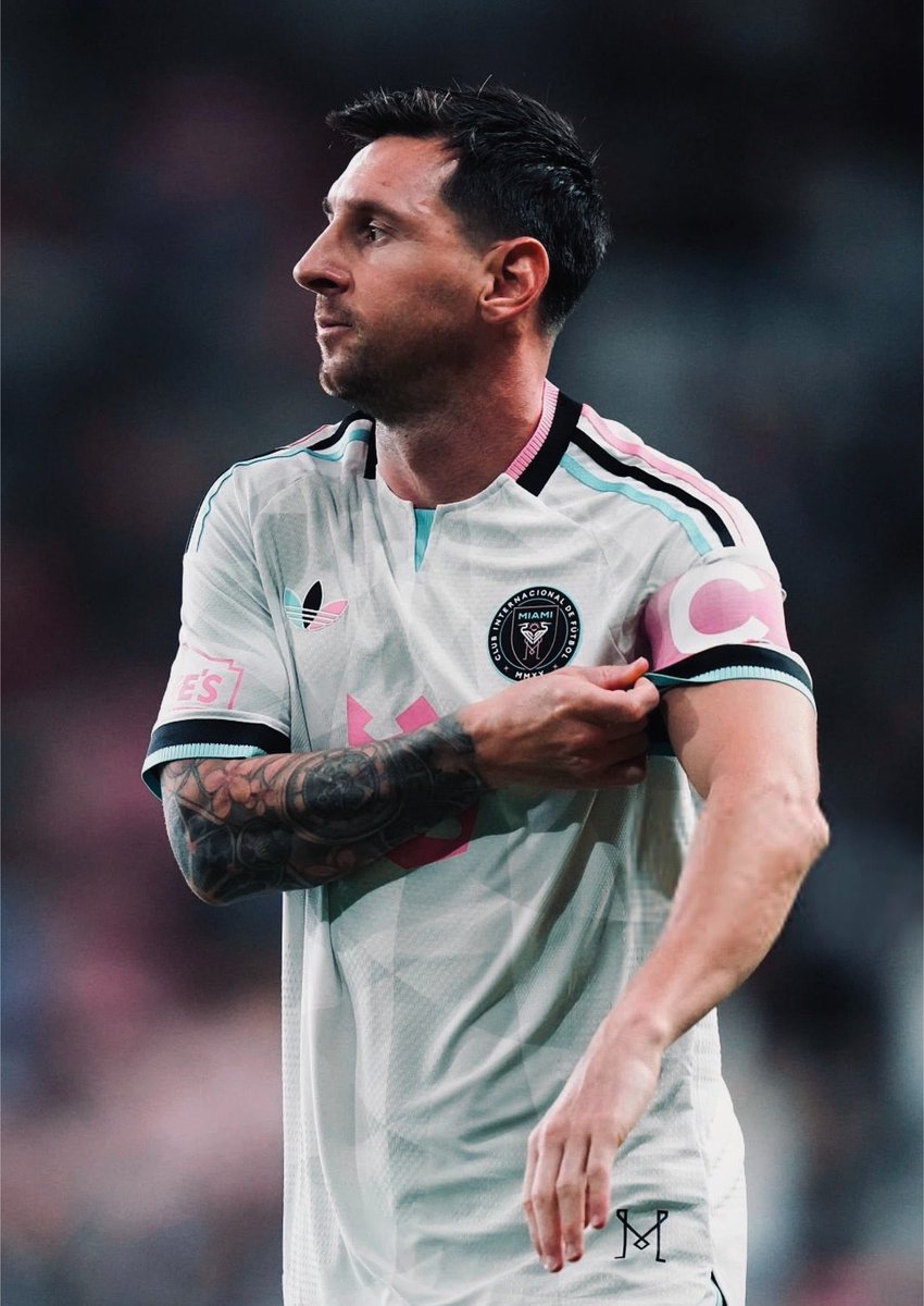 Messias30_'s tweet photo. Hoy no puedo.

Juega Messi. https://t.co/1SgvSMfGCA