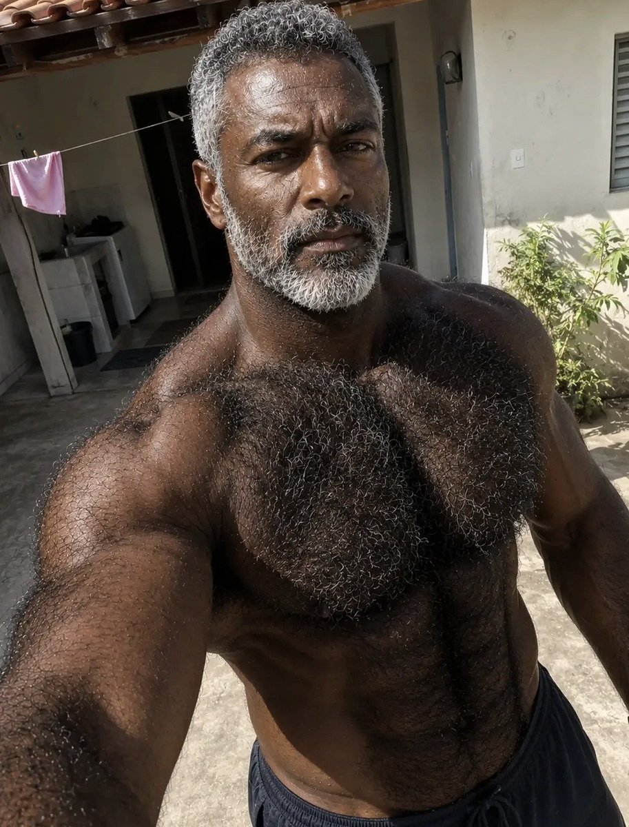 Hairylo55550680's tweet photo. Woof!!! 😍😍😍🔥🔥🔥 https://t.co/61BPJBpQ0t