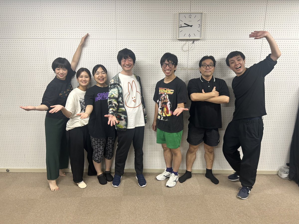CROMEMORISHITAN's tweet photo. ▶▶▶  全！員！集！合！ ◀◀◀

👬💭🚀🌕 ：☀️　　　　🛸　　　 　🌎　°　　🌓　•　　.°•　　　🚀 ✯✯ 　　　★　*　　　　　°　　　　🛰　°·　　                           🪐 .　　　•　°★　•  ☄ ▁▂▃▄▅▆▇▇▆▅▄▃▁▂▃

#クロムモリシタン
#クロムモリシタン楽しみにしてる
で投稿お待ちしております👀