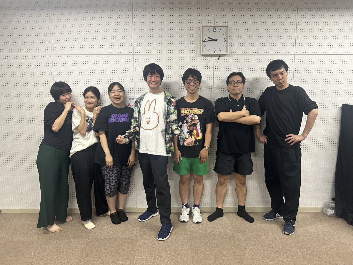 CROMEMORISHITAN's tweet photo. ▶▶▶  全！員！集！合！ ◀◀◀

👬💭🚀🌕 ：☀️　　　　🛸　　　 　🌎　°　　🌓　•　　.°•　　　🚀 ✯✯ 　　　★　*　　　　　°　　　　🛰　°·　　                           🪐 .　　　•　°★　•  ☄ ▁▂▃▄▅▆▇▇▆▅▄▃▁▂▃

#クロムモリシタン
#クロムモリシタン楽しみにしてる
で投稿お待ちしております👀