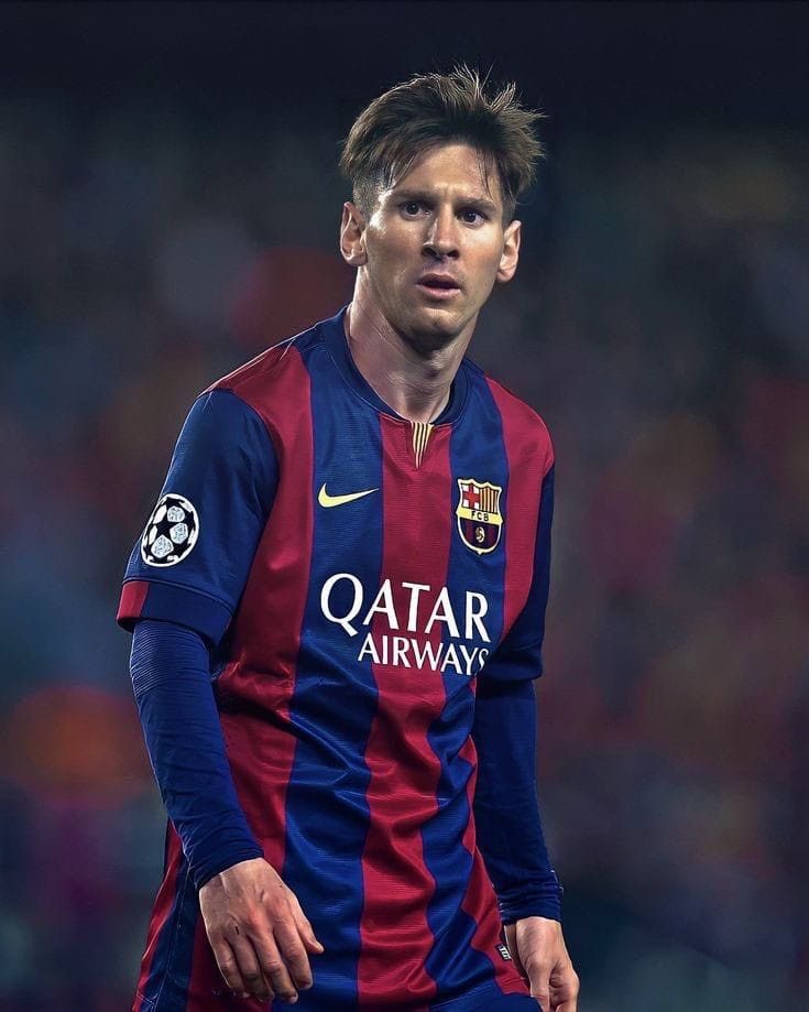 Grandsoncr7's tweet photo. La Liga Player of the Month awards by age 23:

Jude Bellingham - 3      Lionel Messi - 0 https://t.co/FP0GuKH8In