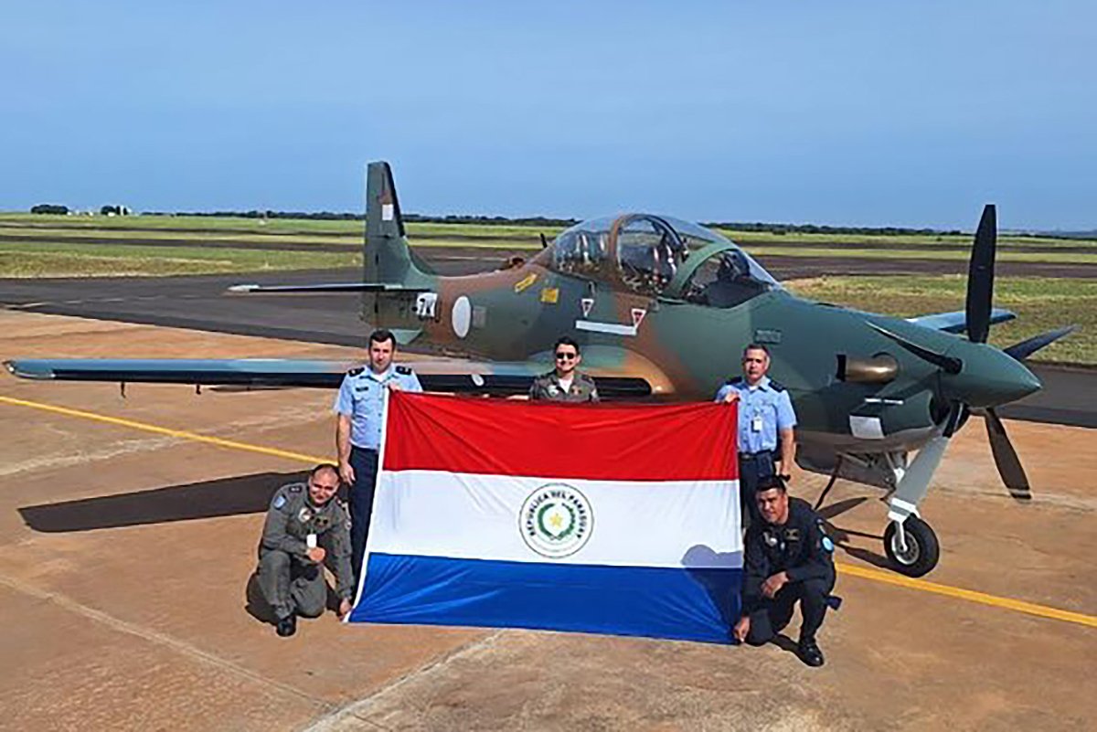 OGuilops's tweet photo. @SebastianVian69 @MichaelMello Vai usar um Super Tucano para lançar a bomba? https://t.co/QPDaJooBwO