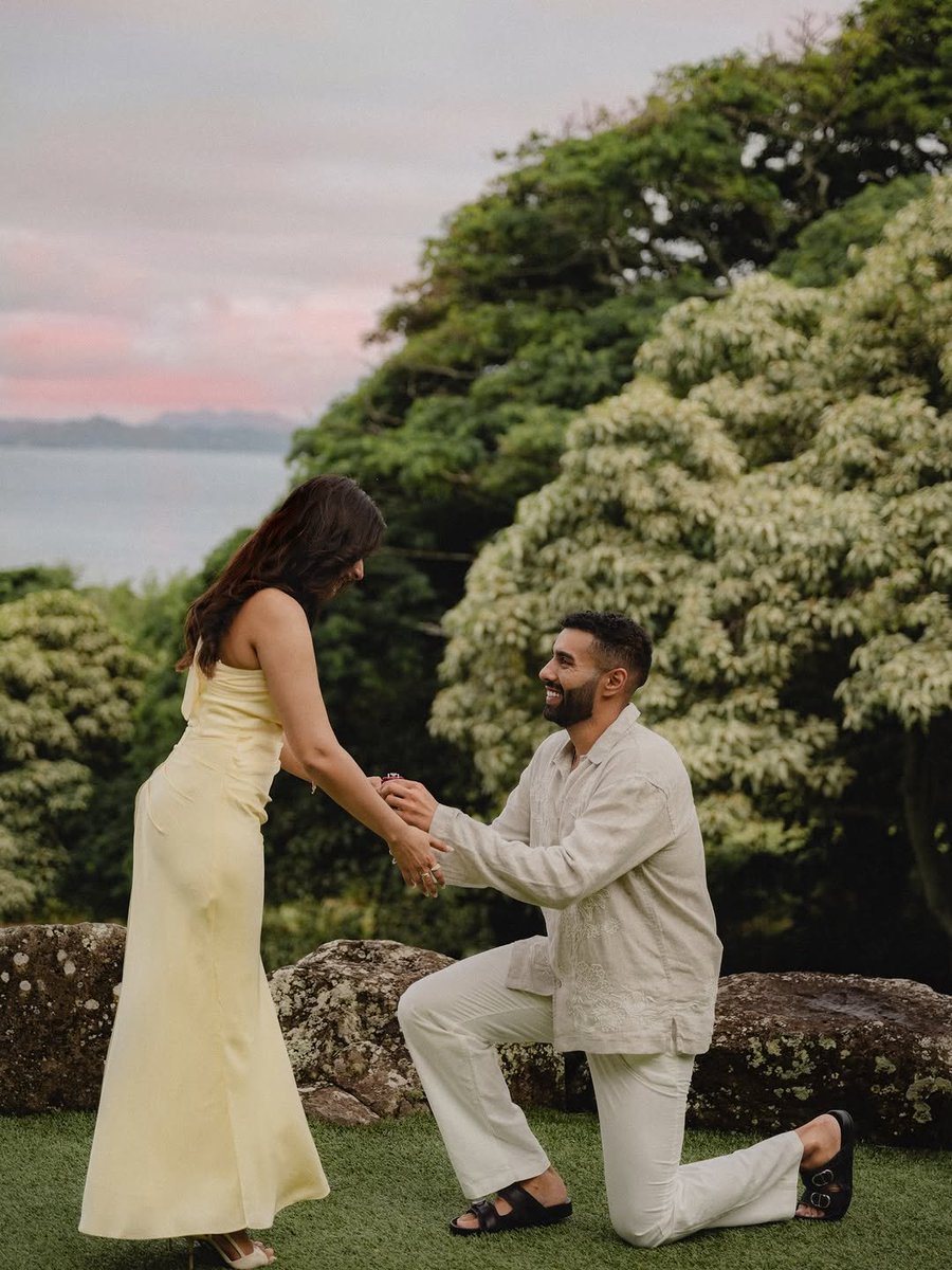 lov_eyourself4u's tweet photo. Congratulations my girl 🥺🫂

A girl who always dreamed of finding her person has finally found her boy So happy for you May this happiness always stay with you Kisiki nazar na lage tu tu tu 🧿😭🤍

#Jiyashankar #jiyakijanta https://t.co/NBciqi2VN4
