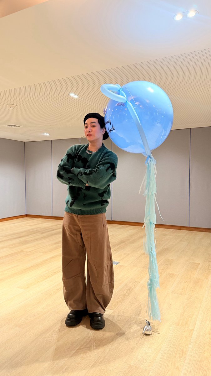 Palit_Official's tweet photo. ฝากรอยนิ้ม :)  #IhaveGotYouFanmeet #PeckPaLitChoke #เป๊กผลิตโชค @peckpalit https://t.co/xVoip0Ydhs