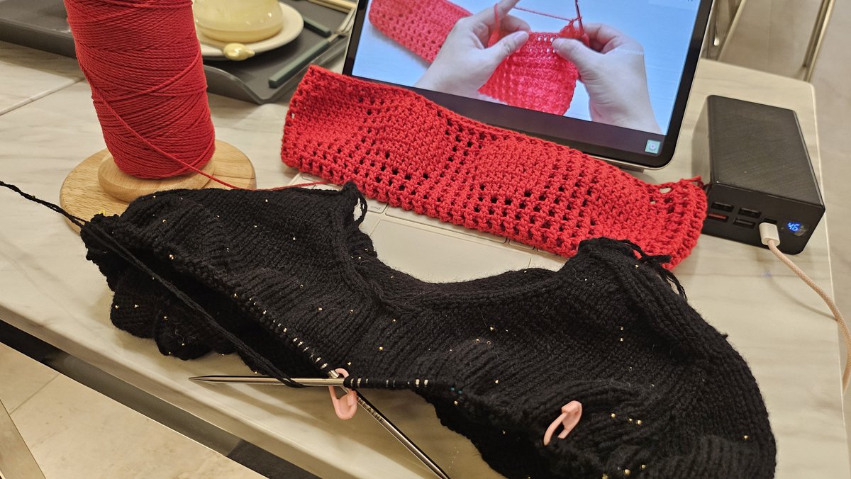 knitting_GuMA's tweet photo. 오늘의성괴
With
@ii270140 https://t.co/kIyImYZjy0
