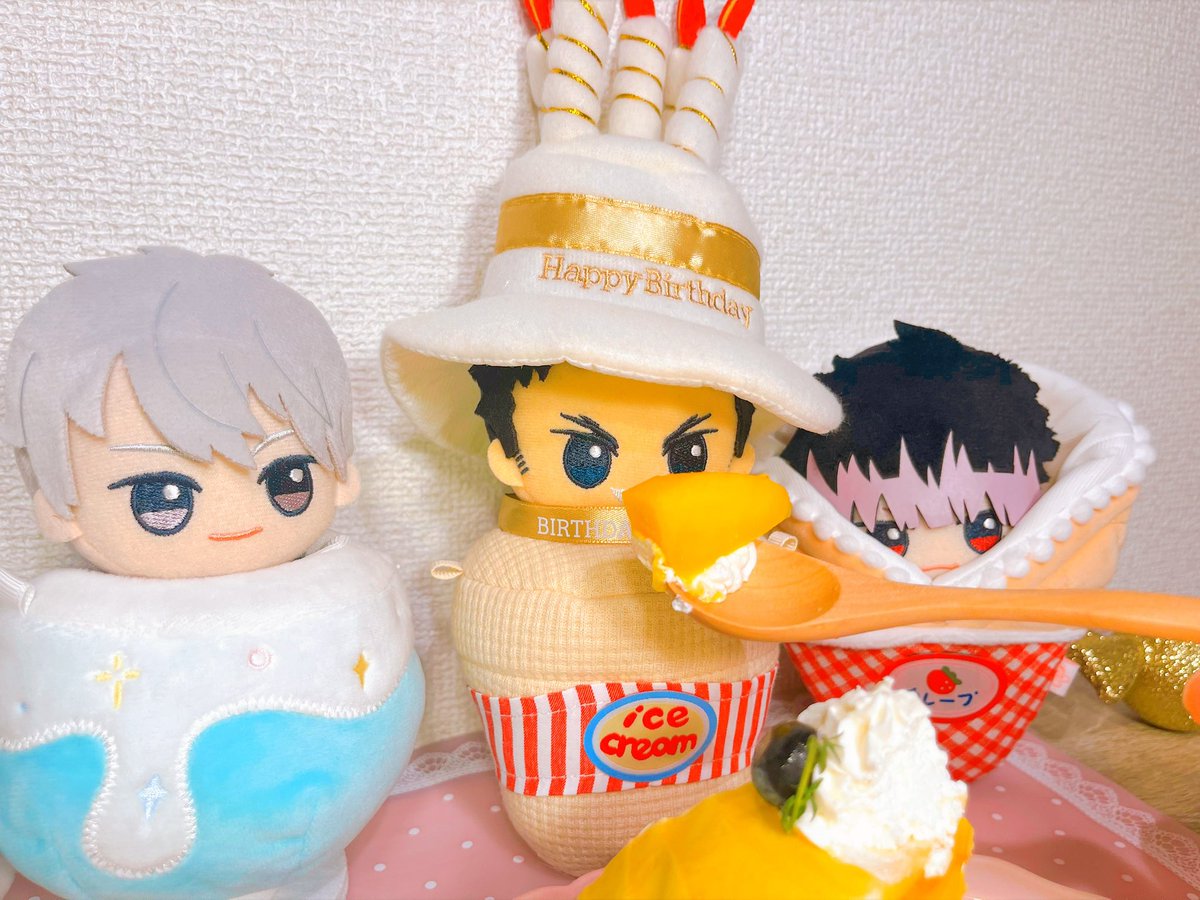 Seeeeeeeeein's tweet photo. カフたんー！今年もお誕生日おめでとう！！！👏🥹🎂🎁🎉🎊💐✨✨✨
今年もお祝いできて嬉しいよ…！いつも僕らの愛を一身に受け止めてくれてありがとう！いっぱい食べる君が大好きだー！🫶❤️❤️❤️ ──𝑳𝒐𝒗𝒆 𝑭𝒐𝒓𝒆𝒗𝒆𝒓───────✨✨✨
#日比野カフカ生誕祭2026
＃日比野カフカ誕生祭2026 https://t.co/PFX0526k9I