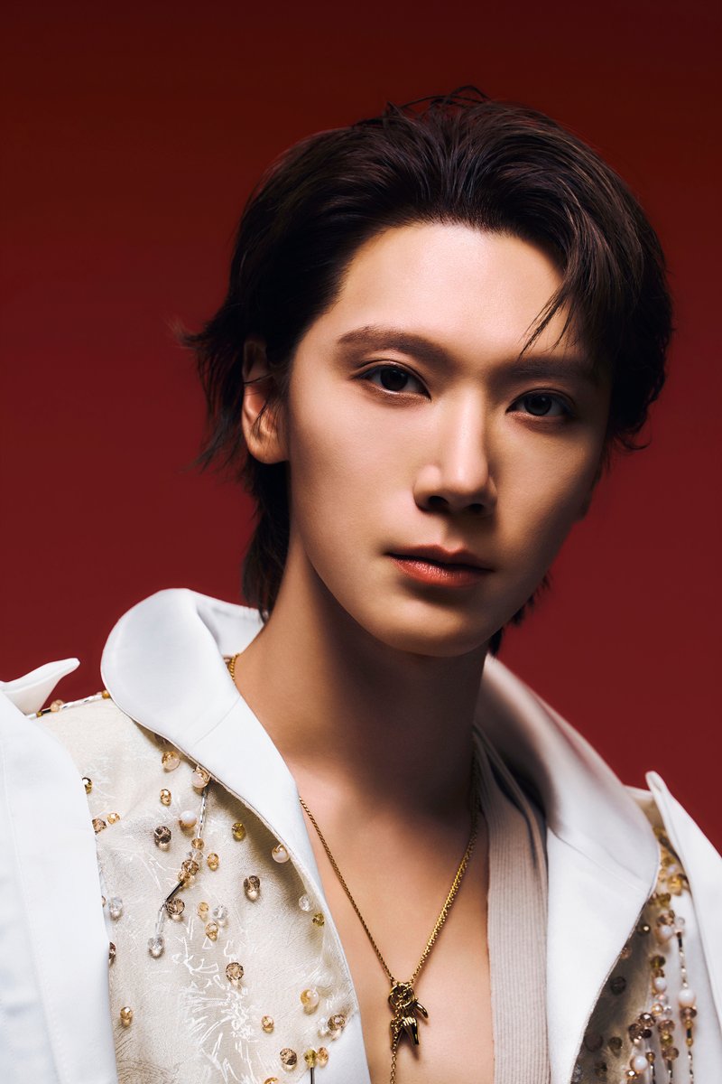 WayV_official's tweet photo. WayV 'Vision Wings' Teaser: shén #TEN

WayV The 8th Mini Album 【Vision Wings】
➫ 2026.08.10 (CST/KST)  

💿Pre-order
https://t.co/RwlOpqnmZr

EVERYTHING, ALL AT ONCE, NEO
https://t.co/K8oziWjjLn

#WayV #威神V #鸢
#WayV_VisionWings
#NCT_10TH_ANNIVERSARY https://t.co/oFXp3r9DYW