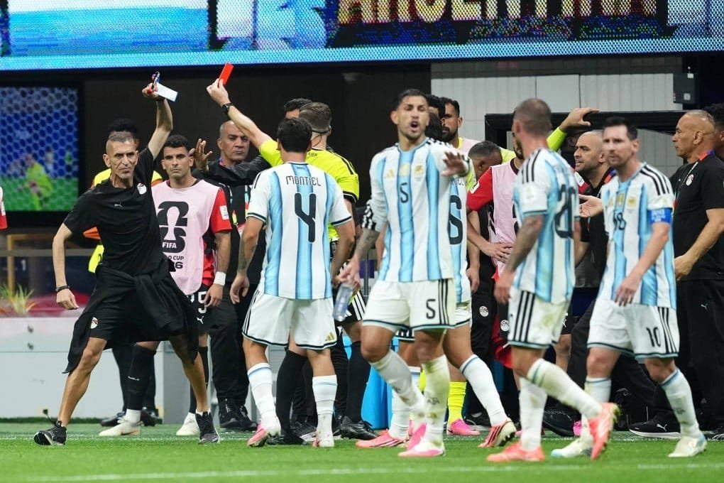 Footy_Quotesx's tweet photo. 🎙️ | Rudi Völler says Germany should not take Argentina as an example to follow: 

"I said that, as Germany, we need to defend better. Many people pointed to Argentina as the example to follow. I thought that was a poor example..." https://t.co/OUAEEUFouM