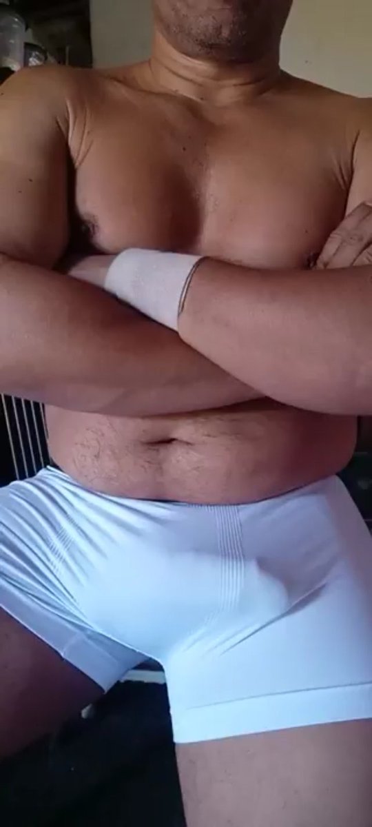 gostoso1348721's tweet photo. Bom dia 🔥🔥😘 https://t.co/Ir5GWeNjiT