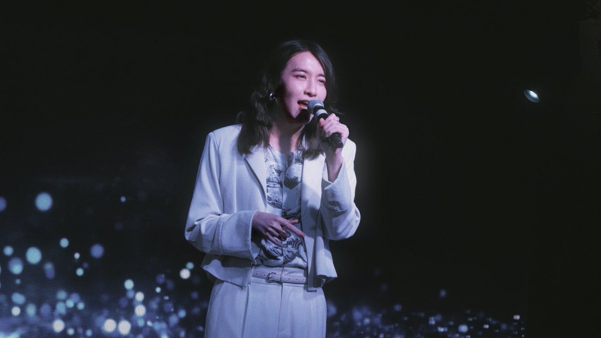 sinsingular's tweet photo. Thank you so much to everyone who made SIN LIVE in Tokyo possible. And also special thank you to @aoi_punclo for being my special guest. See you all again next time! 
📷 #gedhub https://t.co/vY0GuIu3JG
