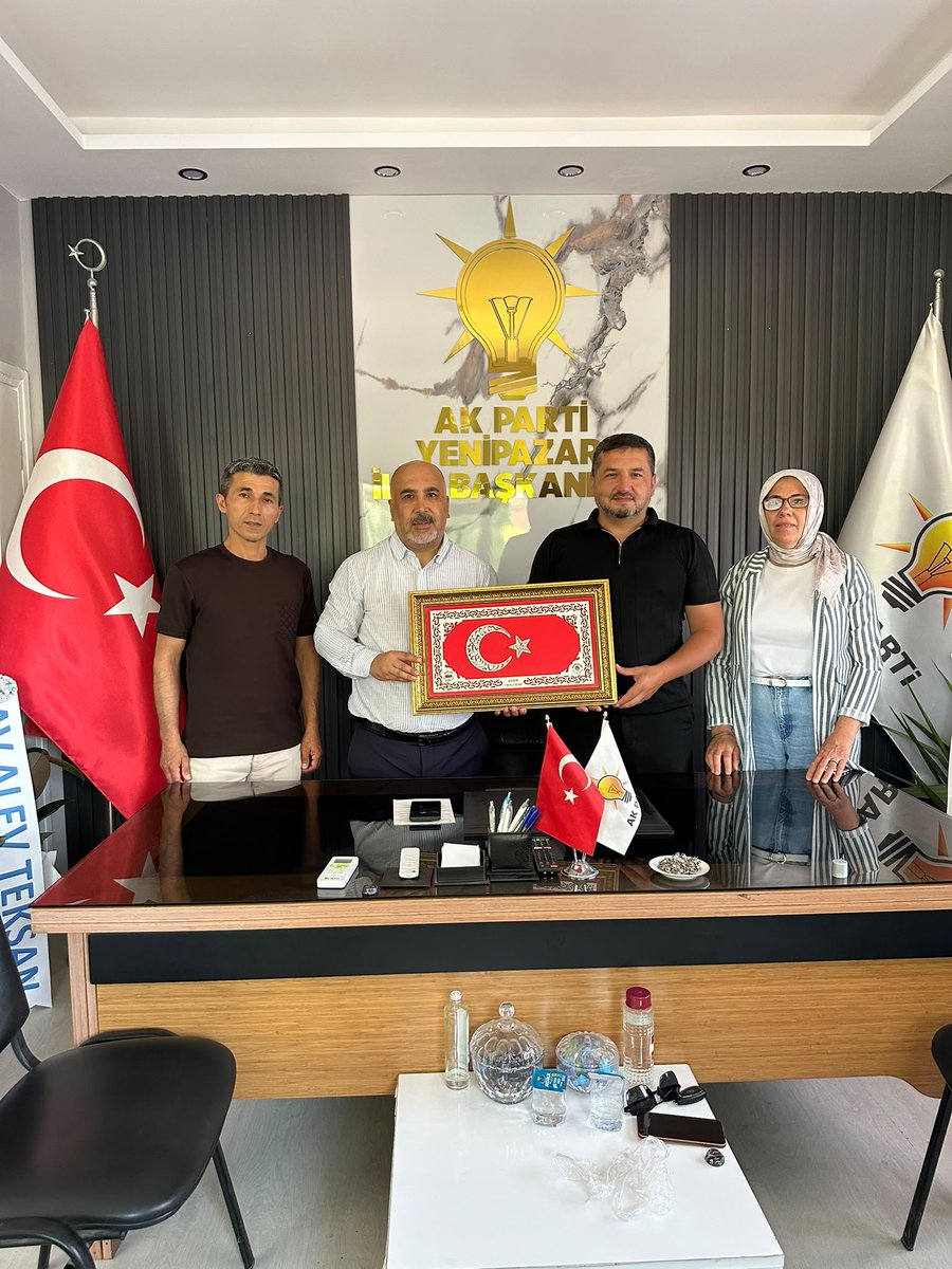 ebsaydin1's tweet photo. Adalet ve Kalkınma Partisi Yenipazar İlçe Başkanı Sn Ünal Sarıoğlu'nu ziyaret ederek hayırlı olsun dileklerimizi ilettik.

Kendisine görevinde başarılar diliyor, görevinin teşkilatına, ilçemize ve ilimize hayırlı olmasını temenni ediyoruz.

@EgitimBirSen @_aliyalcin_ @fatihefe09 https://t.co/hyuB48A85g