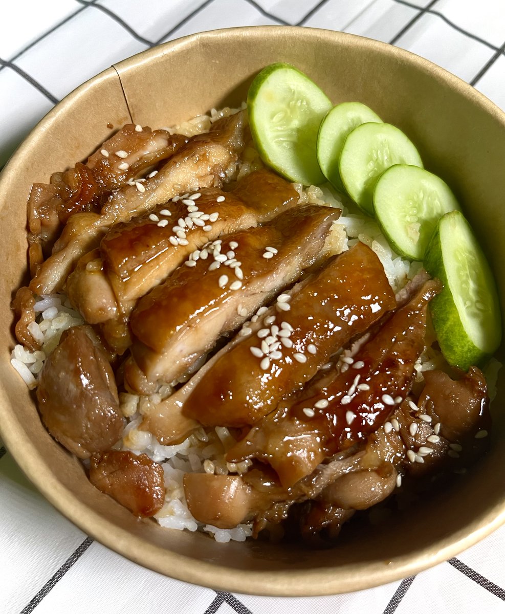 K_nt4812's tweet photo. ข้าวไก่เทอริยากิ ใช้ส่วนสะโพกฉ่ำ ๆ
เค็มหวานลงตัว หอมอร่อยที่ไลน์แมน

ราคา 89 บาท ใครอยู่แถวรังสิตปทุมธานี
มีโปรส่งฟรีด้วยค้าบบ 🤤

(ดูหน้าแอปเรื่องระยะทางอีกทีนะคะ)