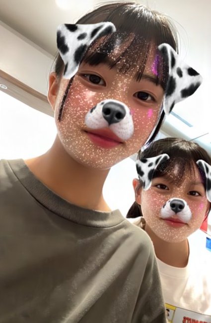 Lia166398's tweet photo. ギャル二人はやんちゃです

https://t.co/uhAf1eTJAc https://t.co/Vjf0jijWXx