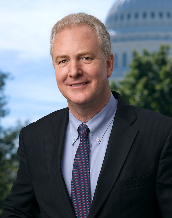 MDCounties's tweet photo. Federal decisions shape county priorities every day, from infrastructure and workforce development to public safety and economic growth. Hear directly from @ChrisVanHollen during the Federal Forum at #MACoCon. https://t.co/BU5pQdlRDr https://t.co/9YEAX06tiC