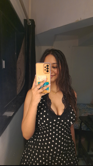 thenicks_7's tweet photo. Full support To Navya ji, keep cooking that buddha, we are with you🥰 https://t.co/T3S4IqF8HC