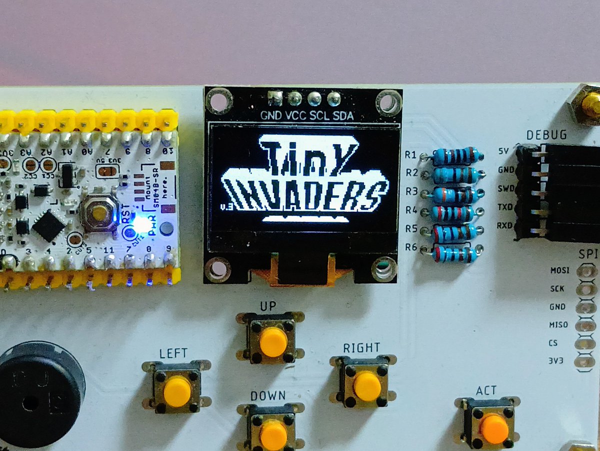 kuktonian's tweet photo. #UIAPduino 開発支援ボードを試しています♪ https://t.co/KKKfbxtTZq