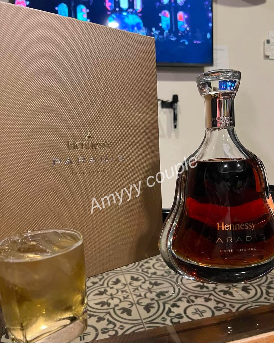 amyyycouplelife's tweet photo. มาดื่มด้วยกันไหม…เมาแล้วจะได้มีข้ออ้างเข้าใกล้กันหน่อย 🥃😉 https://t.co/MSuIYeB8aK