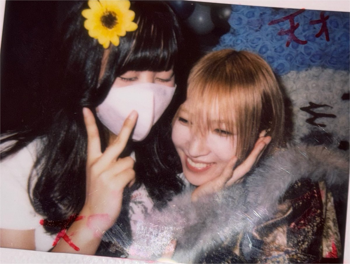 Z3Xum's tweet photo. どうやって伝えてよう？
君がいなきゃダメだってこと https://t.co/JPu1Mjw8rh