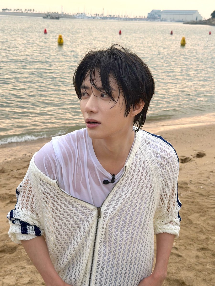 beomzzi's tweet photo. 260805 TXT 인스타그램

🌅💭

#범규 #BEOMGYU https://t.co/jhfbNxksG0