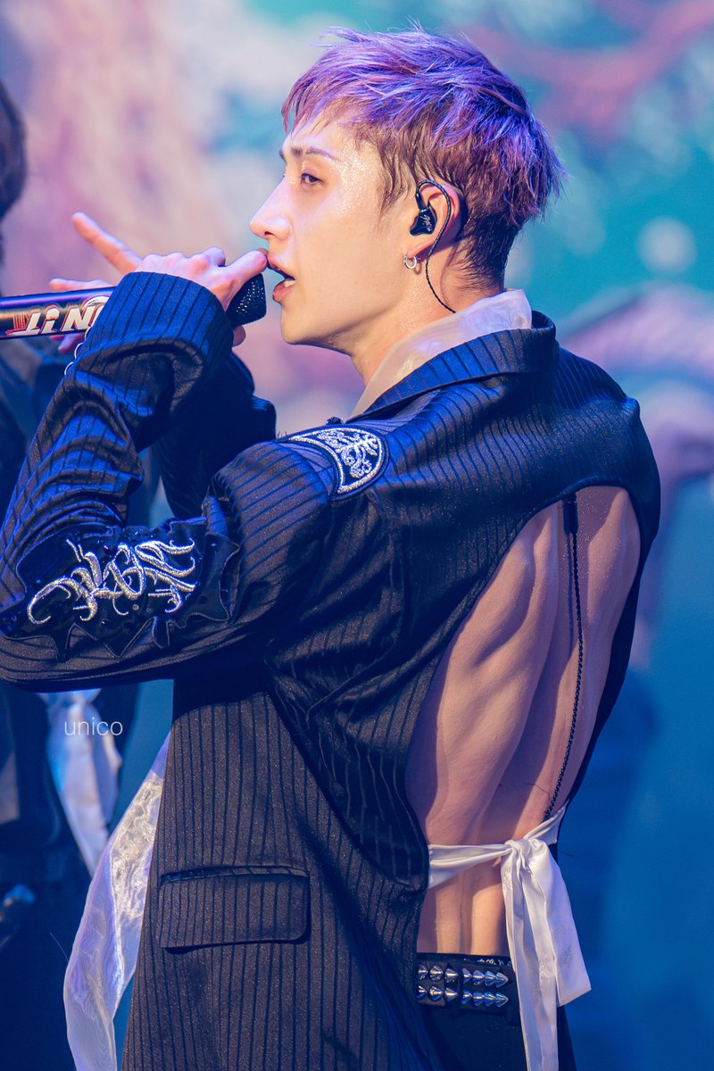 unico190402's tweet photo. 260802 Stray Kids RUN IT SEOUL D5 #BangChan #방찬 #straykids #스트레이키즈 https://t.co/0ybLBykcHa