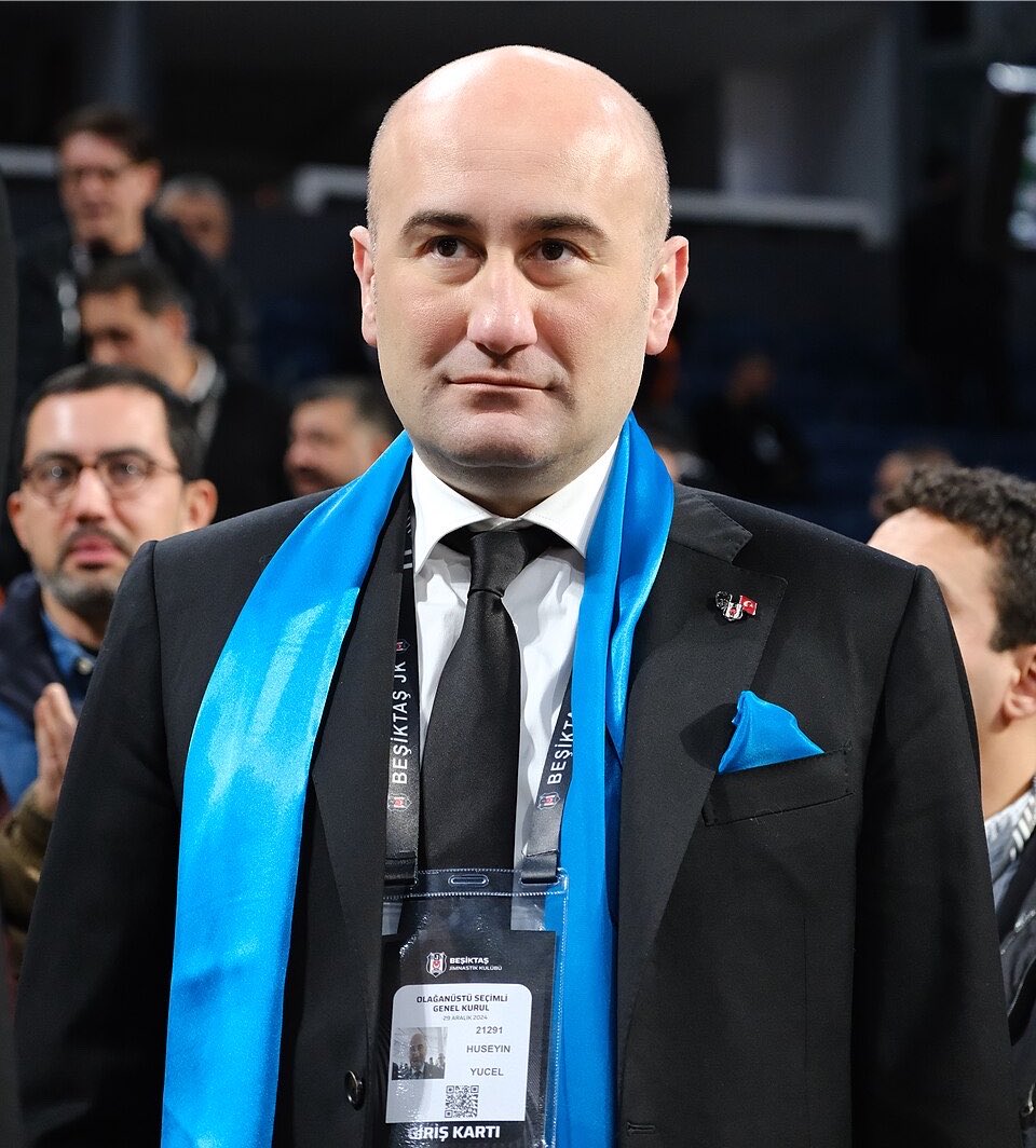 23twoothree's tweet photo. Bugün değilse ne zaman HÜSEYİN YÜCEL?

Beşiktaş’ı Anadolu kulüplerinin bile gerisinde bırakan,taraftarın başını öne eğenlere daha ne kadar sessiz kalacaksın?

Hüseyin Yücel göreve. @HuseyinYucell https://t.co/TH1XItdHd3
