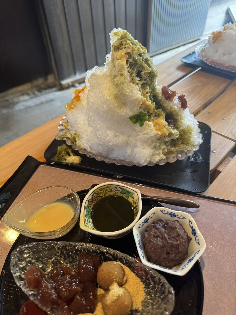 kanaring000's tweet photo. 丸亀市
コンビニ
ダイソー
かき氷 https://t.co/okCE3Q0unF