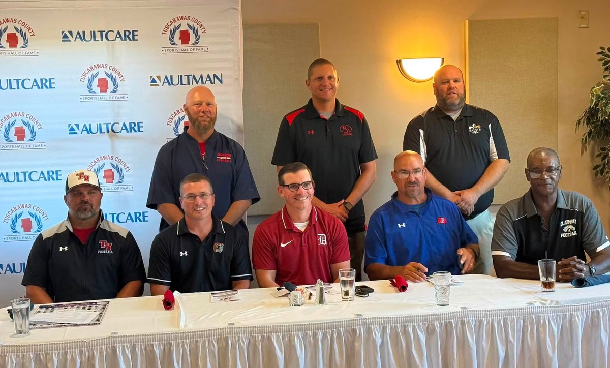 PhilaFootball's tweet photo. @mrj_nphs provided a preview of @PhilaFootball for the 2026 season during the Tuscarawas County Sports Hall of Fame Coaches Preview event on Tuesday. #GoQuakers #Intent https://t.co/VmfSTOcZTZ