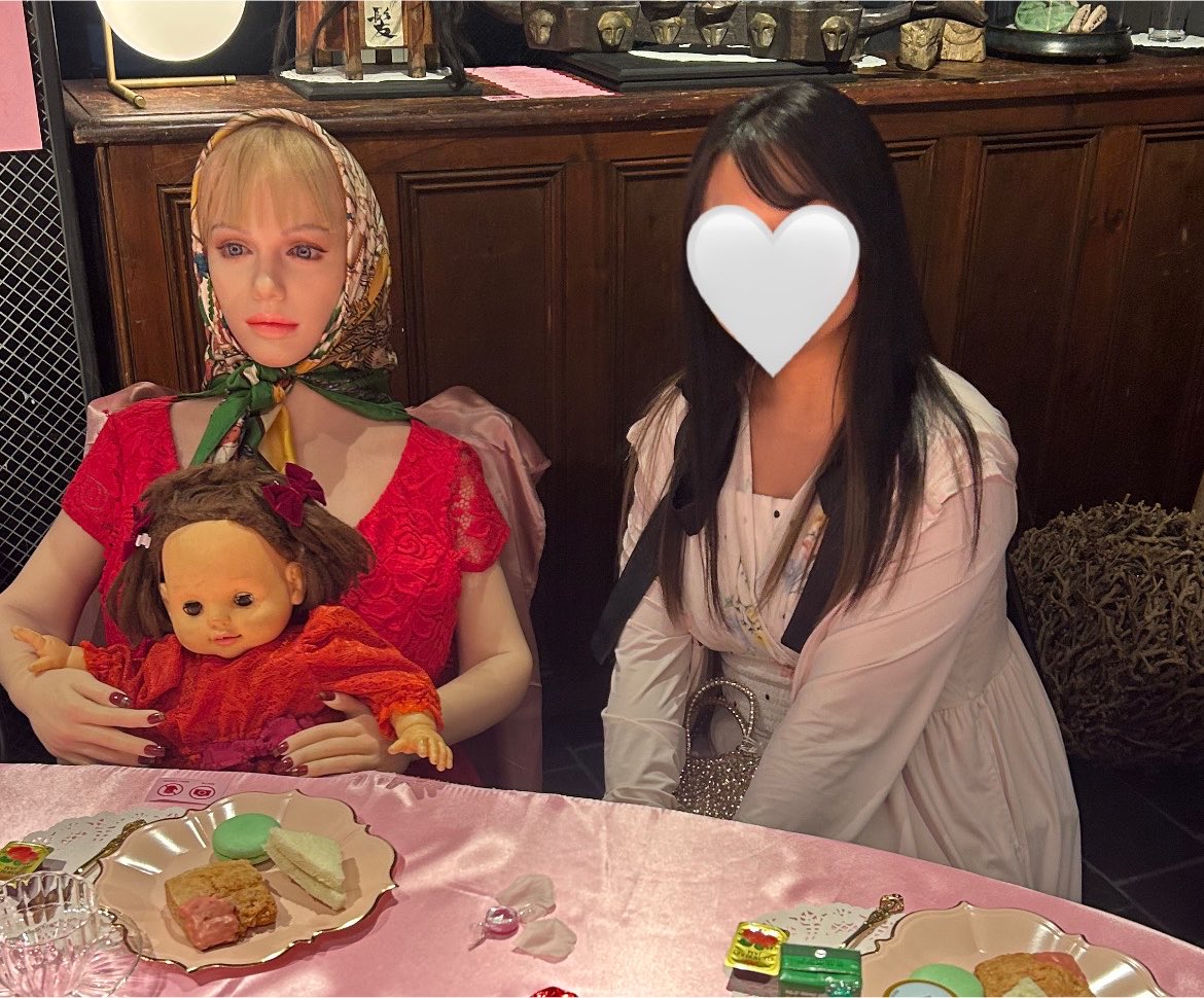 mmk_onchan's tweet photo. 8/5 呪物メイト
After Dark Tea 夜の呪物茶会
田中さんと呪物メイトとお茶会楽しかった〜✨✨✨念願の呪物たちに会えて嬉しすぎる😻🩷 https://t.co/jw0KbsyYil