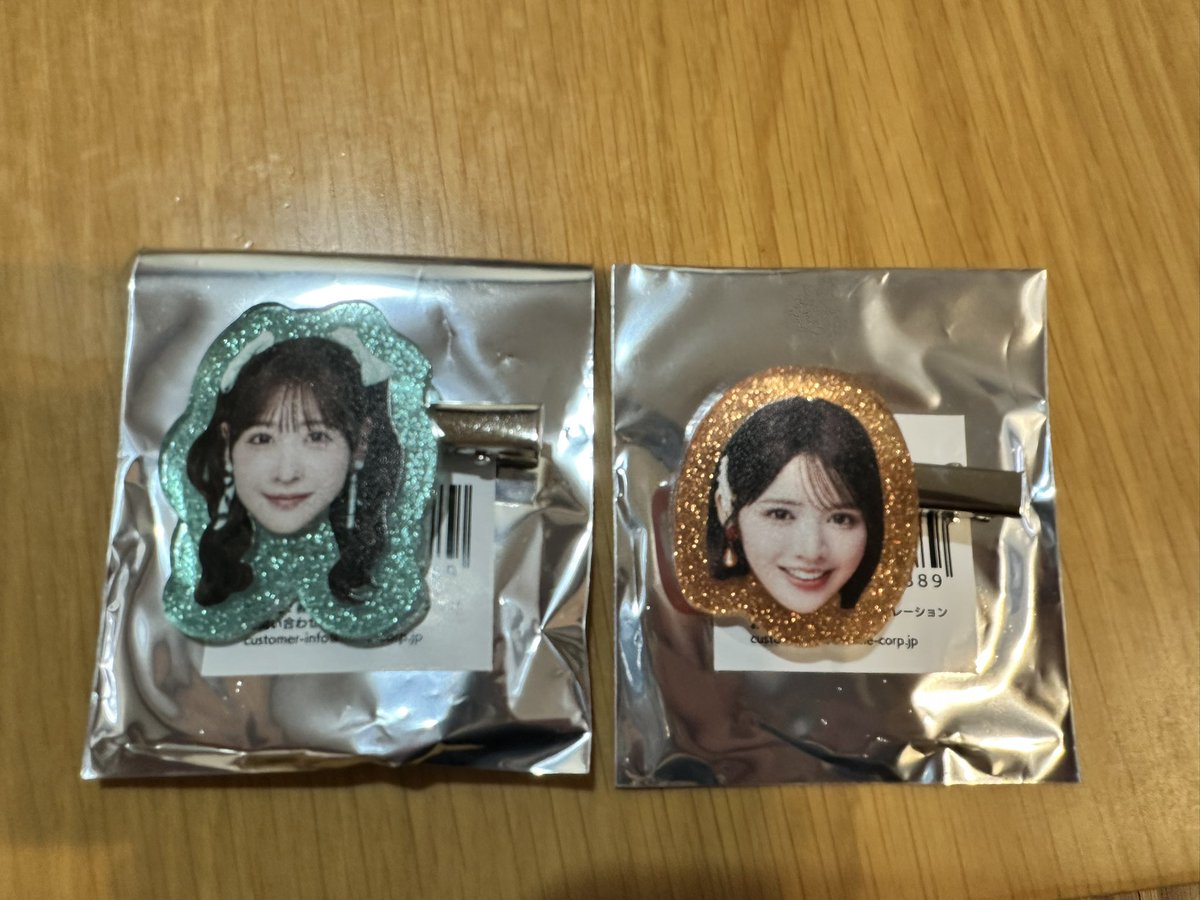 hashiboo_trade's tweet photo. セブンネットショッピング
前髪クリップ
譲:櫻井優衣💚 鎮西寿々歌🧡
求:真中まな🩵👈埋まり次第松本🩷or月足❤️

8月,9月大特やホルツ(11/5,6,12,14)などの現地希望。
#ふるっぱー交換 https://t.co/CRDsRhiT3n