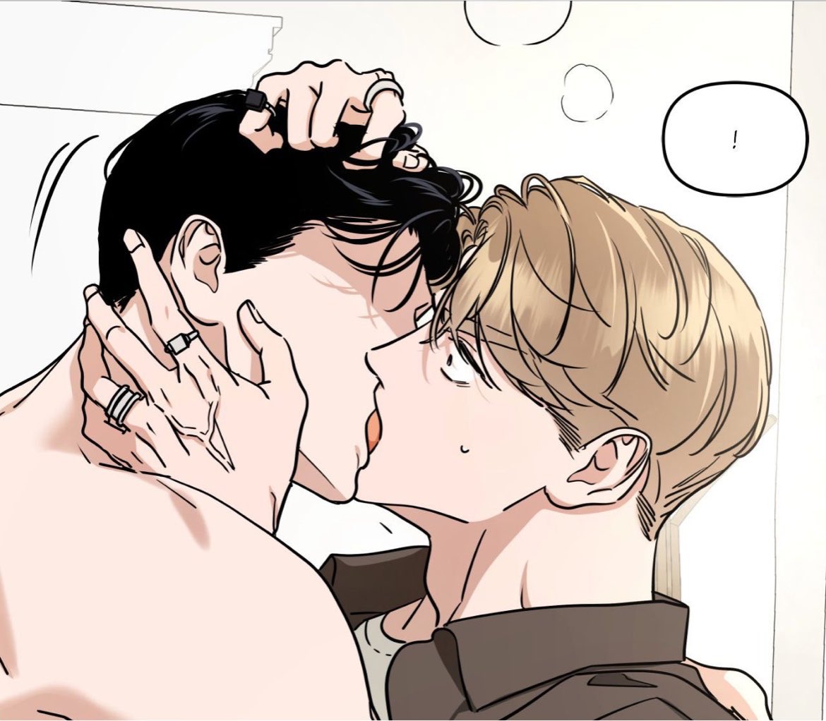 Hifen1813952's tweet photo. #BadApple #배드애플
😭 The way Loren wraps an arm around Uno's waist and pulls him right against himself, he practically lifts Uno off the ground since his feet literally come up. And then he immediately deepens the kiss, leaving Rian completely breathless🤯 https://t.co/5ZJfnxnkiN