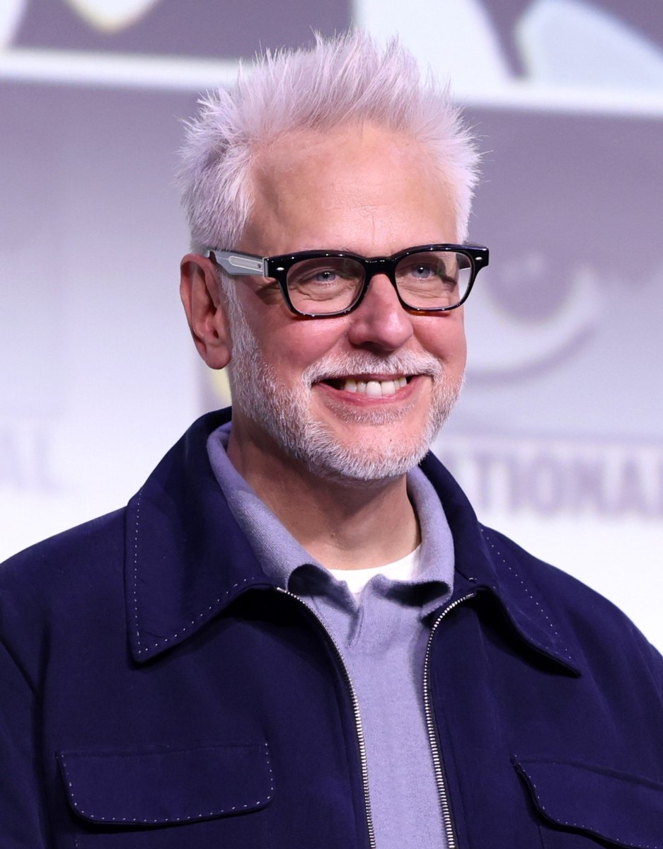 dailyplanetbr_'s tweet photo. VIDA LONGA AO NOSSO REI!

Hoje é o aniversário de 60 anos de James Gunn, CO-CEO da DC Studios e a grande mente criativa por trás do planejamento de 10 anos do DCU.

PARABÉNS! 🥳 https://t.co/N7oy85Oumk