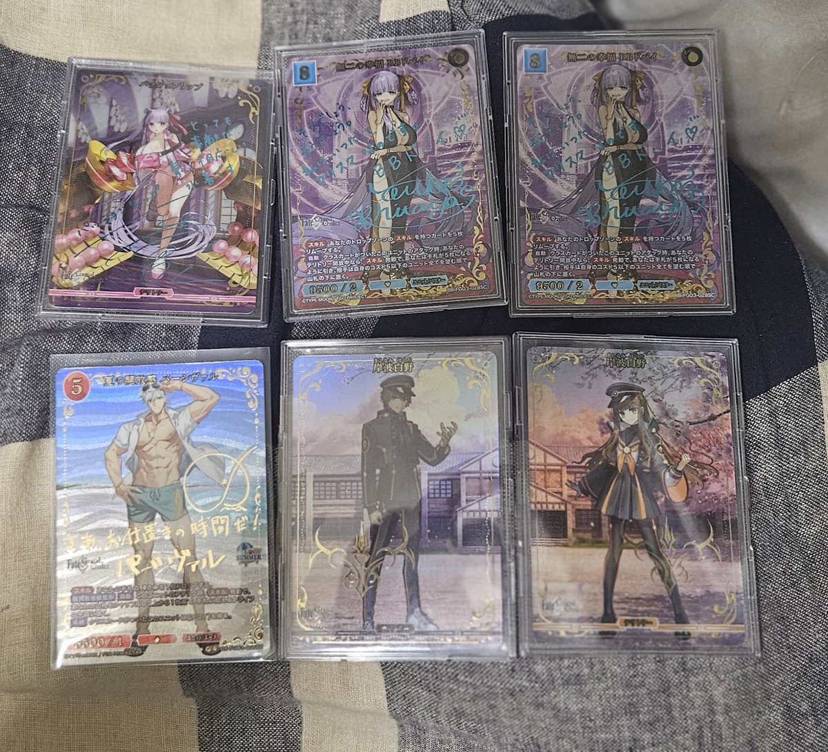 walqre90's tweet photo. FateGrandOrder
ビルディバイトブライト新作
シク枠2枚来て感激‼️
主人公達も令呪バージョン繋絵になって良いね(*^-^)
今週土曜日プレイマット戦あるので頑張ろう(笑)
ちなみにアニプレックスから追加5BOX来ますw https://t.co/FkNqrZ6YVU