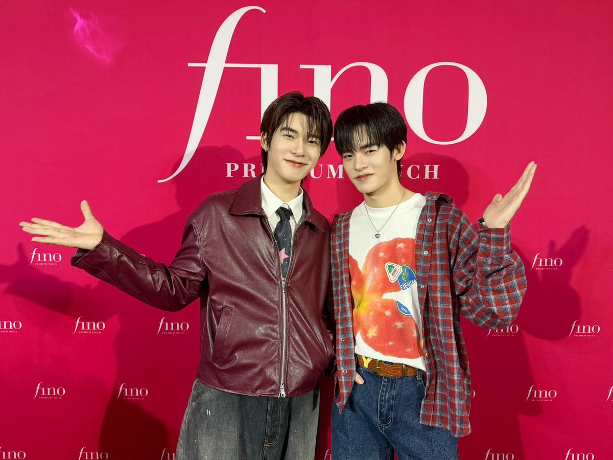 DomundiTV's tweet photo. ขอขอบคุณ @Fino_Thailand ที่ให้เกียรติ “ตี๋ตี๋” @twnpich และ “ป๋อ” @porsuppakarn ได้มาร่วมกิจกรรมในวันนี้นะคะ 🥰

ขอขอบคุณแฟน ๆ ทุกคนที่มาเจอกัน รวมถึงแฟน ๆ ที่ส่งกำลังใจมาให้ทั้งสองคนด้วยนะคะ 🫶🏻✨️

#FinoTheFirstDropWithTeeTeePor https://t.co/TZJFeWsaJX