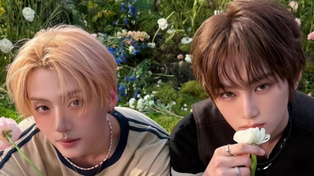 naemimyoz's tweet photo. their visual chemistry is seriously unmatched https://t.co/C7Iguuwh9Y