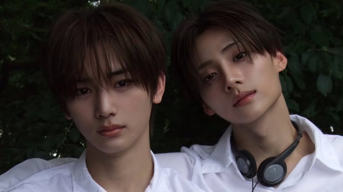 naemimyoz's tweet photo. their visual chemistry is seriously unmatched https://t.co/C7Iguuwh9Y