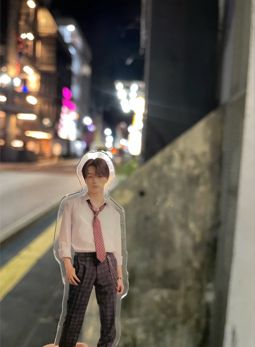 hoshitei01's tweet photo. GOTH聖地巡礼　7話

⊹˚. ♡.𖥔 ݁ ˖

今日はキュートな君たちに
重度な恋煩い！ https://t.co/fdOii8UAkA