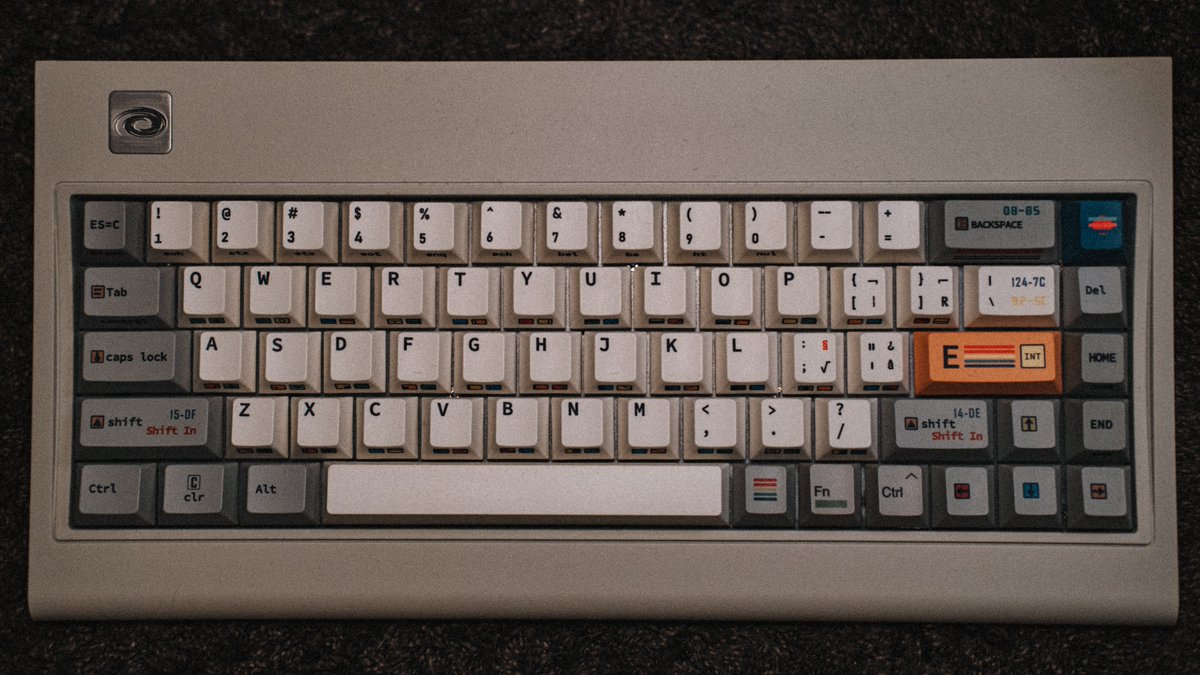 nzeenz's tweet photo. Vortex Model M 65
Gateron Cream Soda Switch
YDMK C64 R3 https://t.co/oWHUi9IYF8
