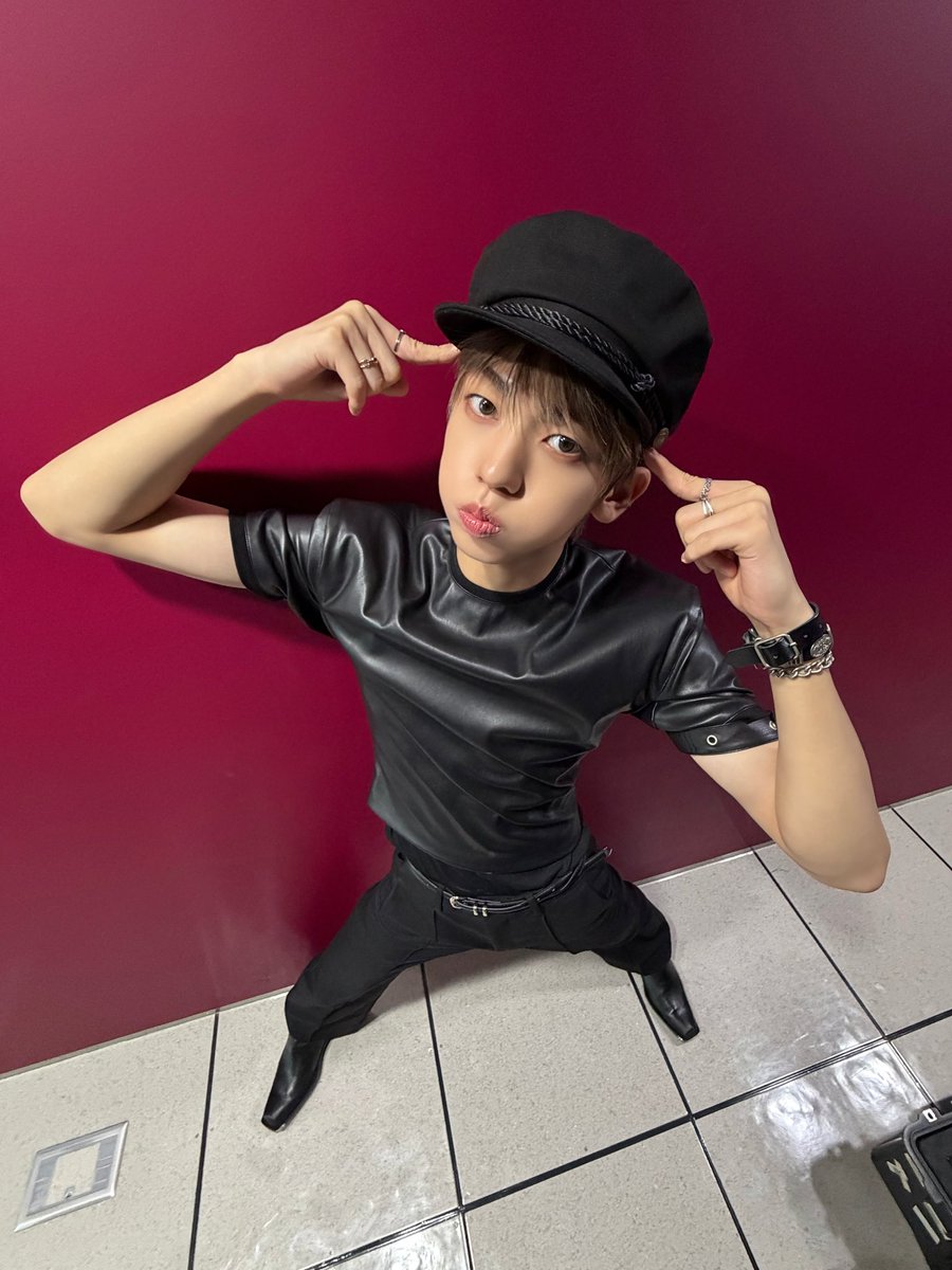Haemin_x's tweet photo. 260805 해민 인스타

직접그렸어요
유용하게 쓰시죠🕸️🕷️🕸️

#8TURN #에잇턴 #エイトターン
#해민 #HAEMIN #ヘミン https://t.co/xU7TUHk4qS