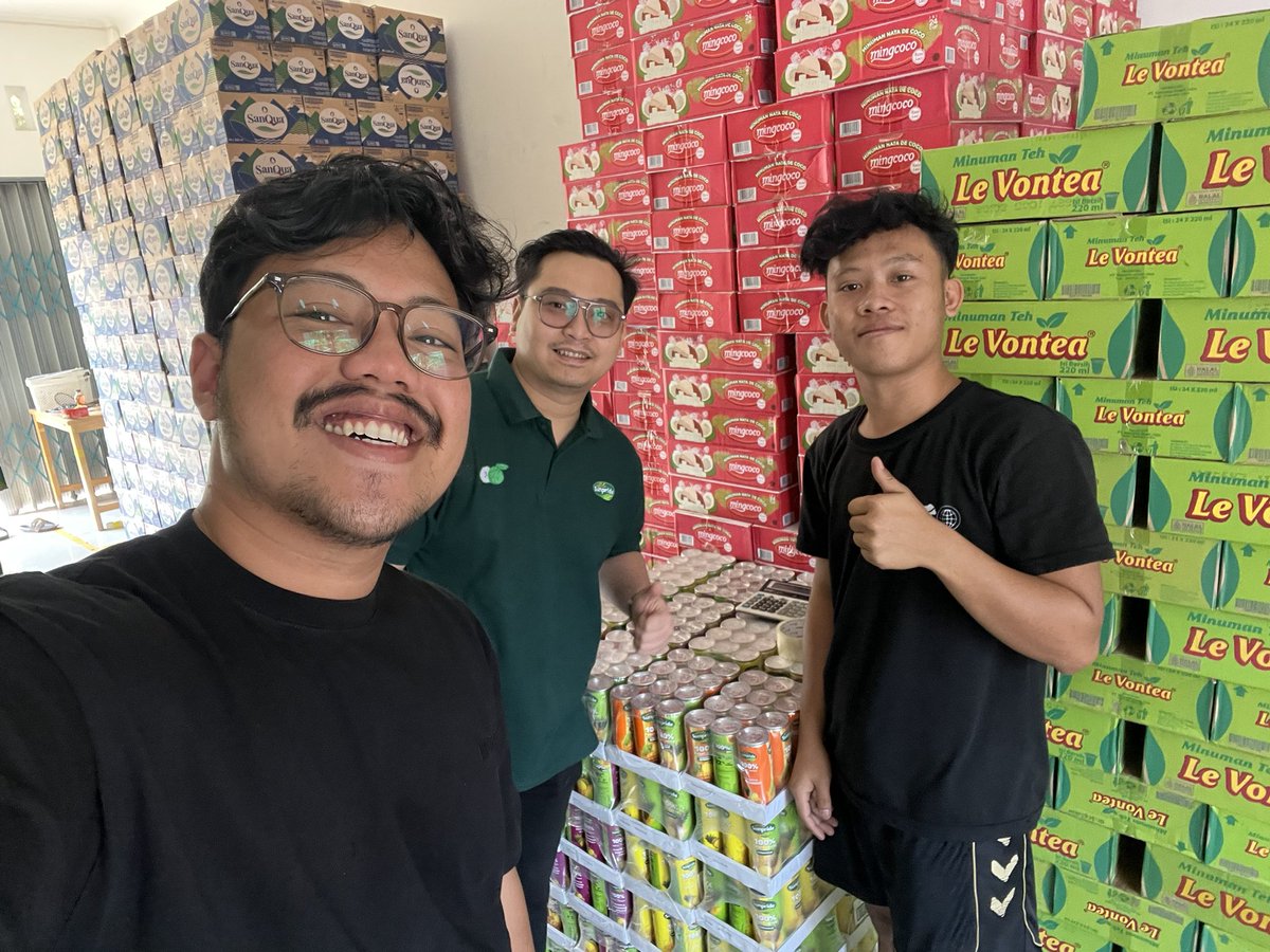 Sarjanakpu2's tweet photo. Ayo jadi sales https://t.co/ZiejUXS8YL