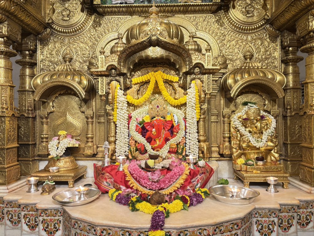 SVTMumbai's tweet photo. 🙏 गणपती  बाप्पा मोरया 🌺मंगलमूर्ती मोरया 🙏०५/०८/२०२६
🙏Ganapati Bappa Moraya 🌺 Mangalmurti Moraya  🙏05/08/2026 https://t.co/dEkwHmamhX