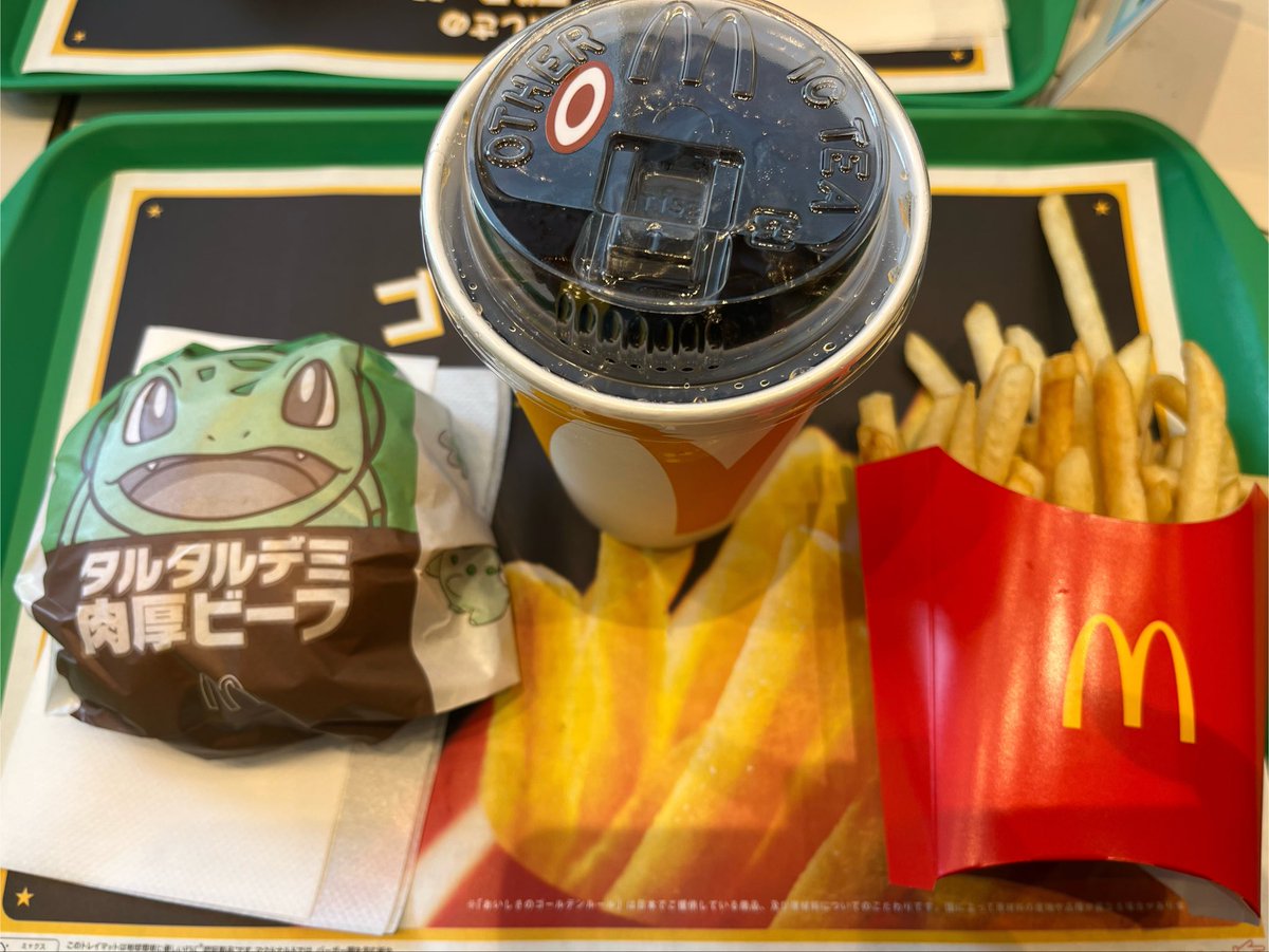 cocoa05010809's tweet photo. ３日で4回バーガーを食べました🍔 https://t.co/GsRFtJFSGm