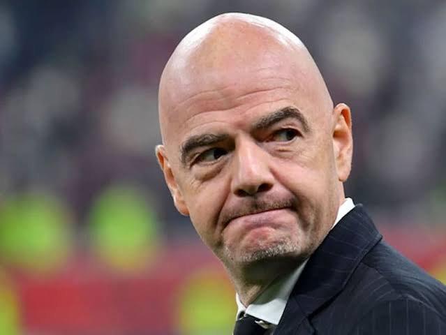ThaEuropeanLad's tweet photo. 🚨‼️𝗡𝗘𝗪 Luis Figo on Gianni Infantino: "I've seen some rogue in my time but this is the lowest, most deceitful and cravenly self-interested behaviour I have ever witnessed.

It's too late to save his dignity but it's not too late to save football. He should go. Now" https://t.co/NfLYyFsVw9