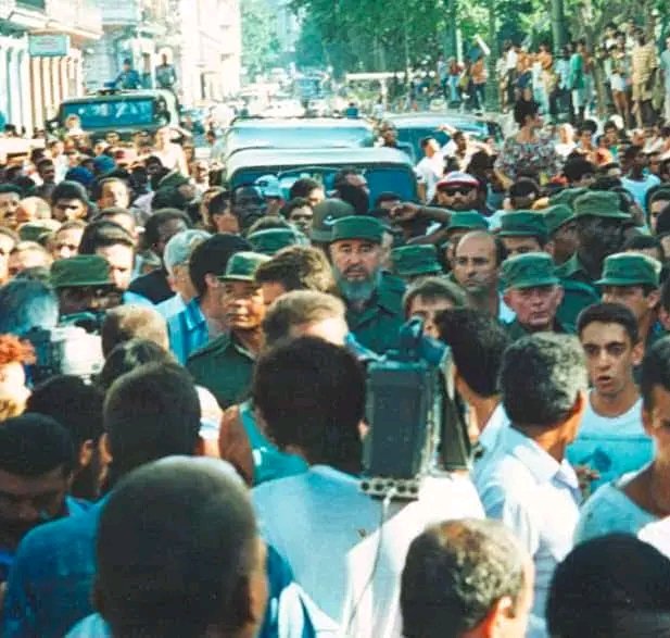 Esteban25545314's tweet photo. En centenario del nacimiento de nuestro Comandante en Jefe Fidel Castro Ruz su legado está más presente que nunca.#EducaciónJiguaní.#EducaciónETP.#EducaciónGranma . https://t.co/u5aqzWXti4