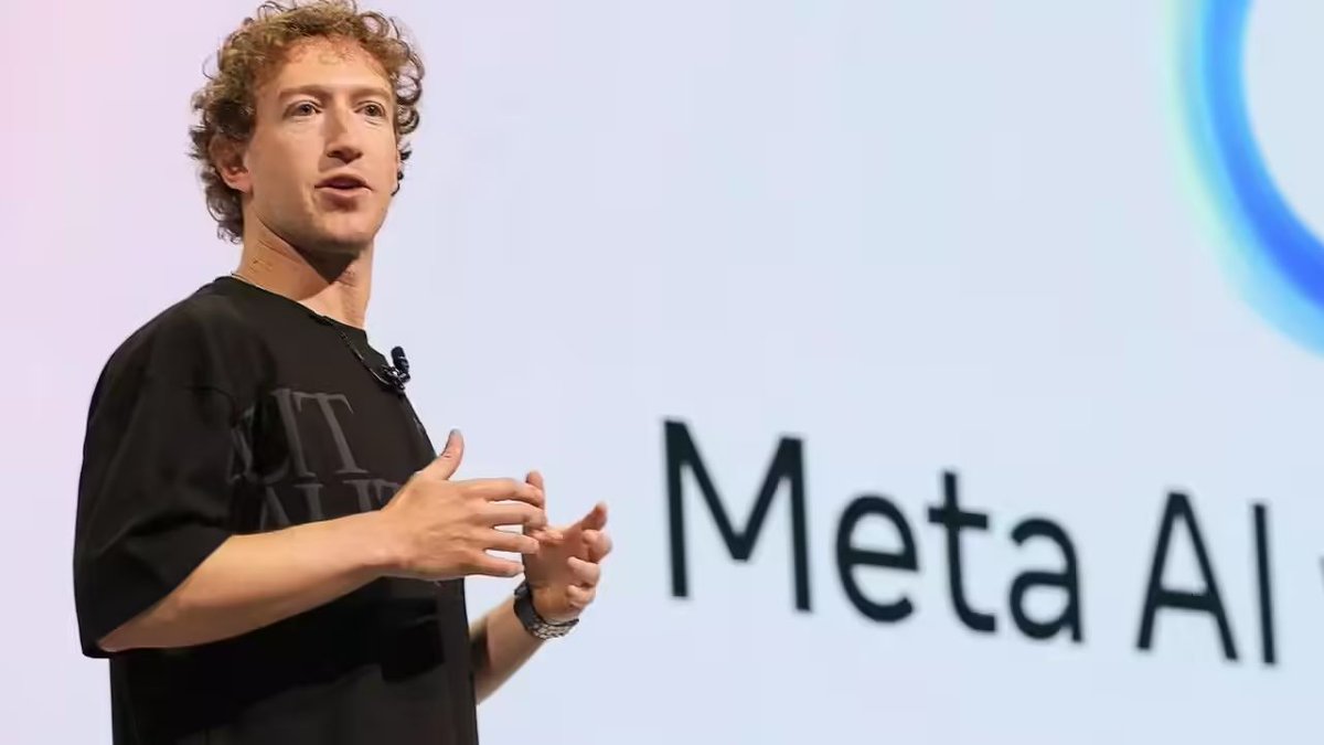 OpIndia_com's tweet photo. 🚨Admission of deliberate content manipulation? 

Meta CEO Mark Zuckerberg apologised after officials admitted to receiving payment for promoting certain types of content. 

Triggered by the removal of PM Modi's video, the admission of paid amplification reveals Meta has blurred the line between a neutral intermediary and an active publisher.

https://t.co/L0cgrAZp7u